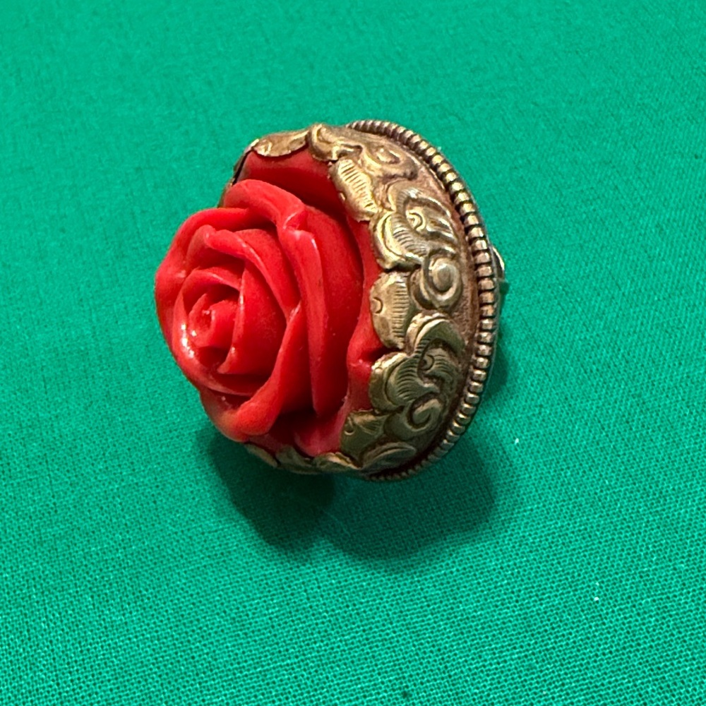 NWOT Stunning Red Rose Brass Cocktail Ring India